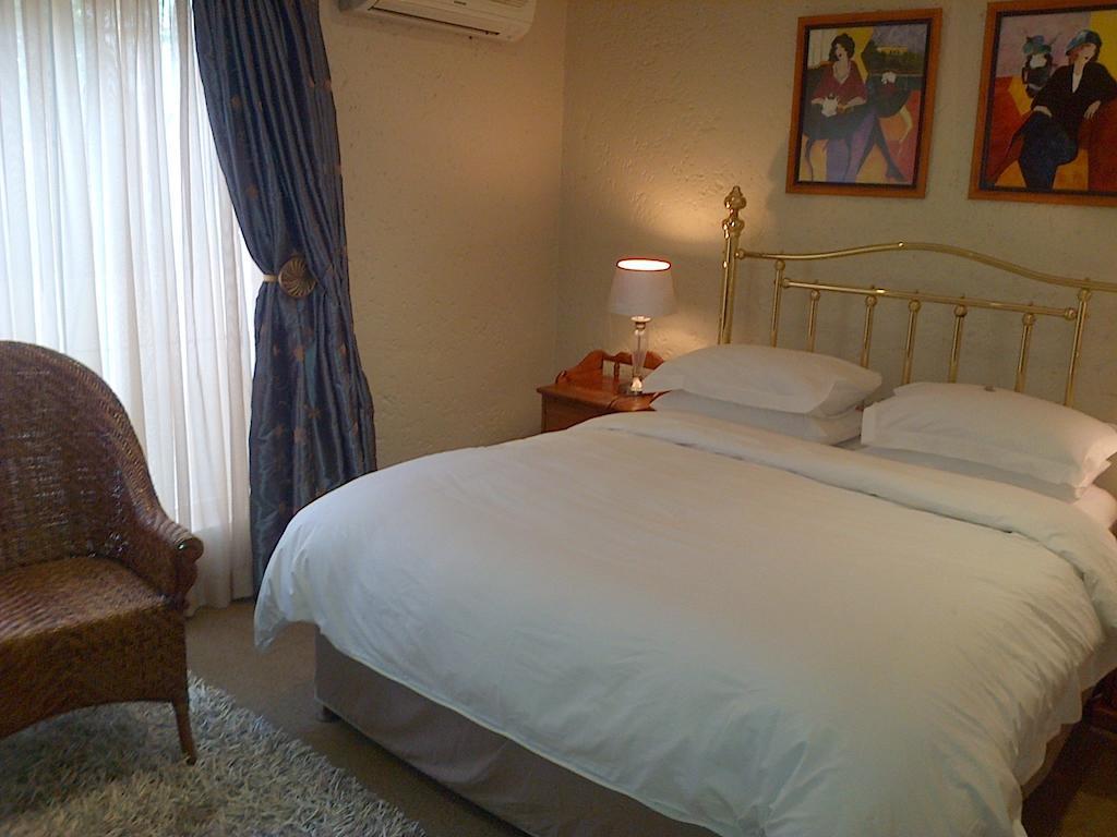 Jubilee Lodge Guest House 요하네스버그 객실 사진