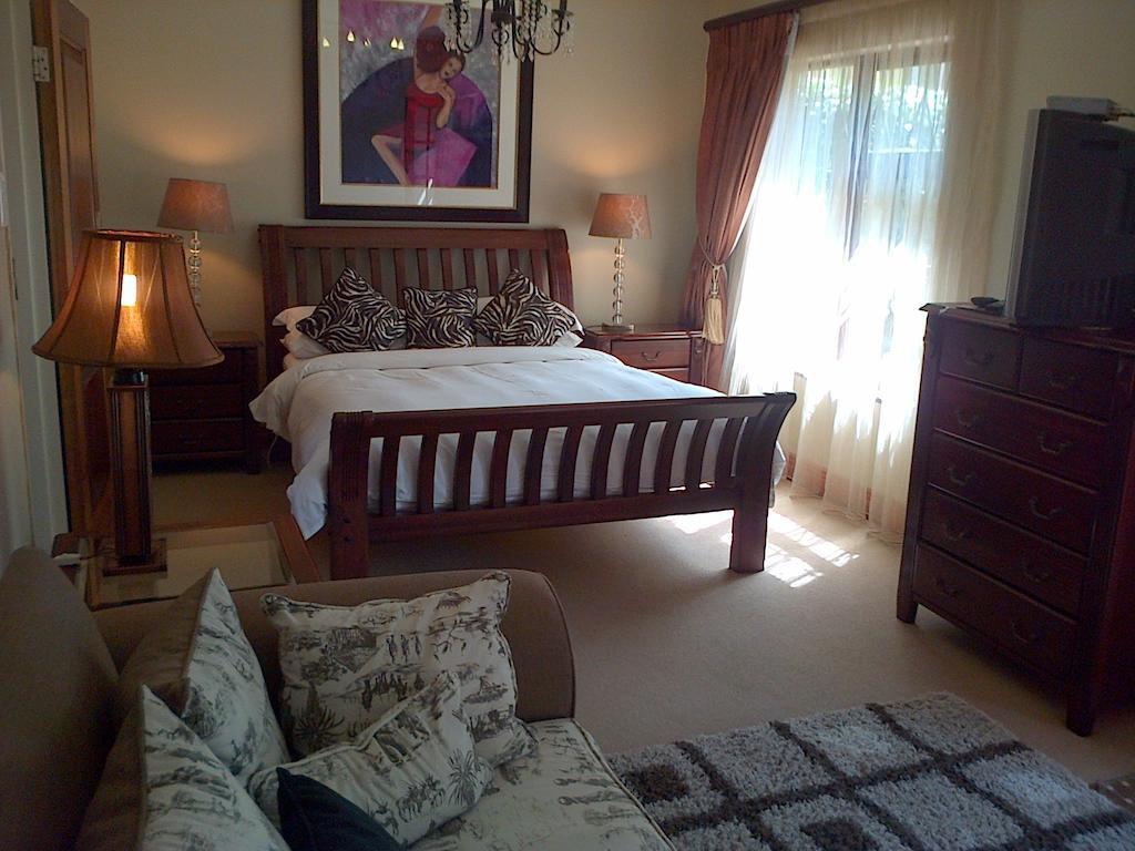 Jubilee Lodge Guest House 요하네스버그 객실 사진